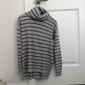 Great condition madewell striped sweater in XS